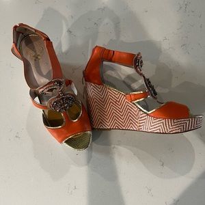 Vincent Camuto Wedges